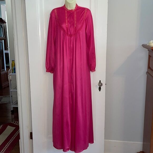 Vtg 70s Formfit Rogers fuchsia pink nylon nightgown & robe set - Picture 1 of 12